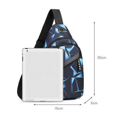 کیف قفسه سینه مردانه ضد سرقت کیف های پیام رسان مسافرتی کوتاه کیسه های USB شارژ کراس بادی